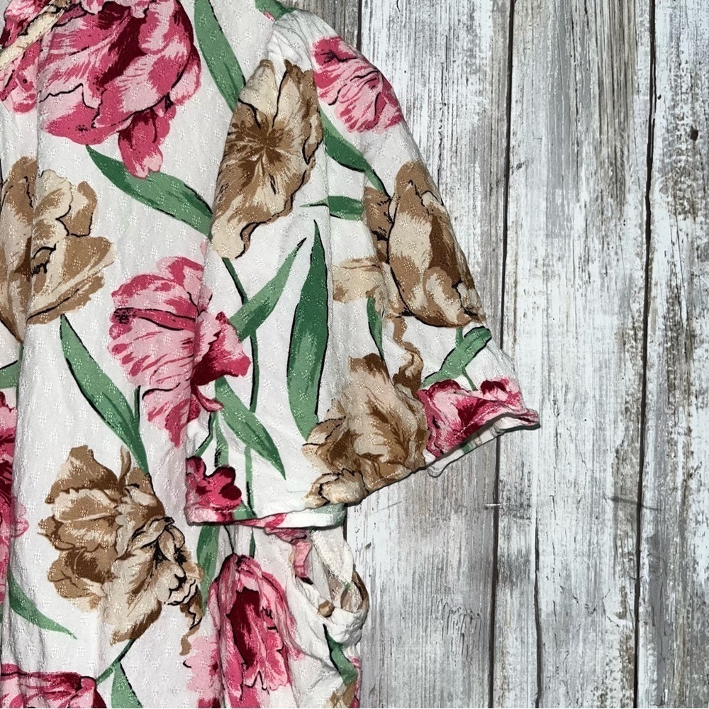 Ann Taylor Floral Blouse - Picture 3 of 6